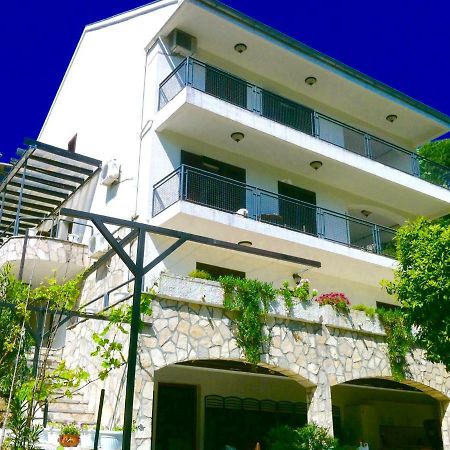 Villa Monte Boutique Apartments In ヘルツェグ・ノヴィ エクステリア 写真