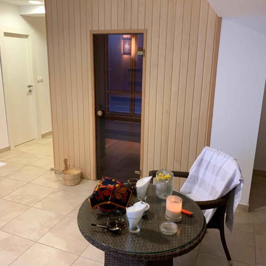Villa Monte Boutique Apartments In ヘルツェグ・ノヴィ エクステリア 写真