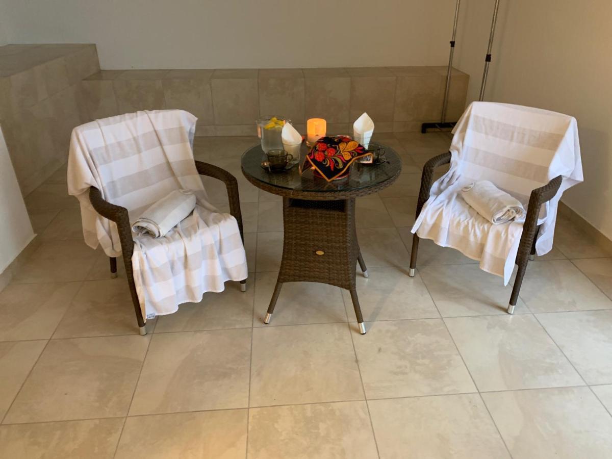 Villa Monte Boutique Apartments In ヘルツェグ・ノヴィ エクステリア 写真