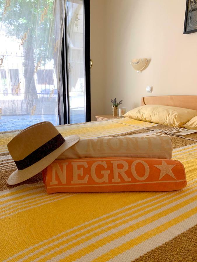 Villa Monte Boutique Apartments In ヘルツェグ・ノヴィ エクステリア 写真